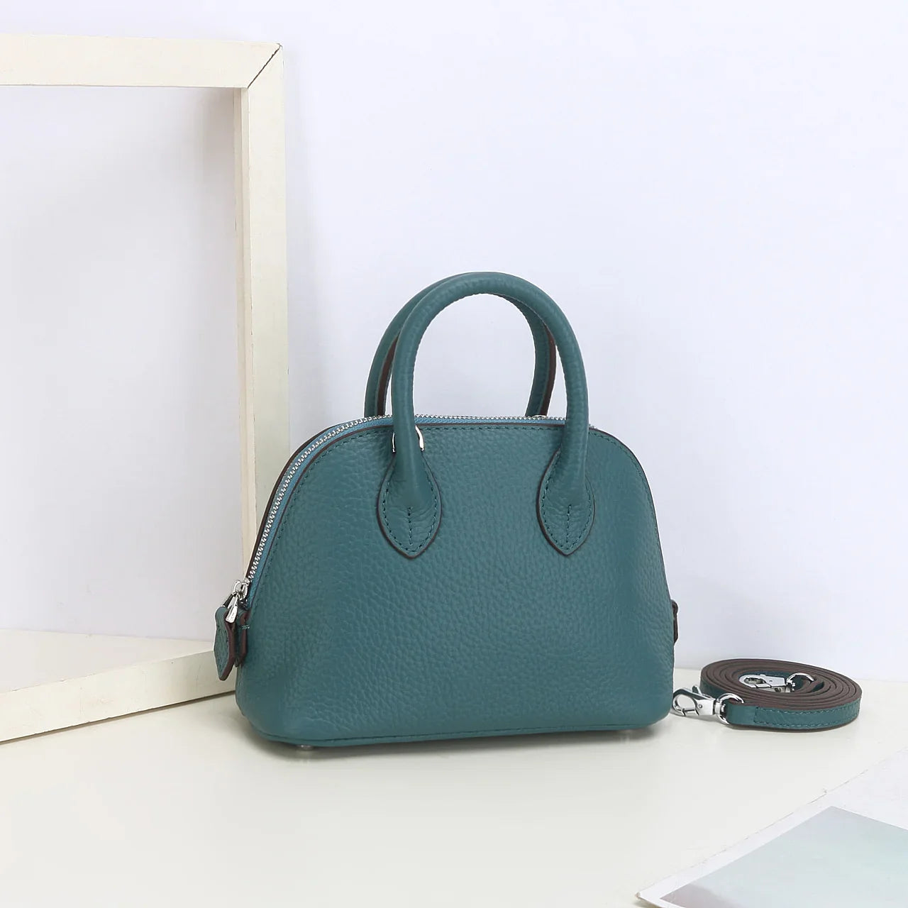 Shell Bag Women's Messenger Bag | Cow Leather Simple Shoulder Bag & Fashion Ladies Classic Handbag (Small Mobile Phone Crossbody Bag)